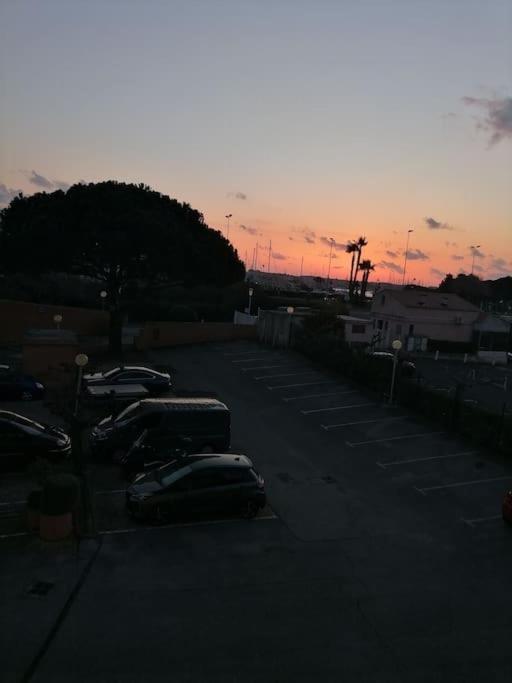 Studio Cabine Apartment Agde
